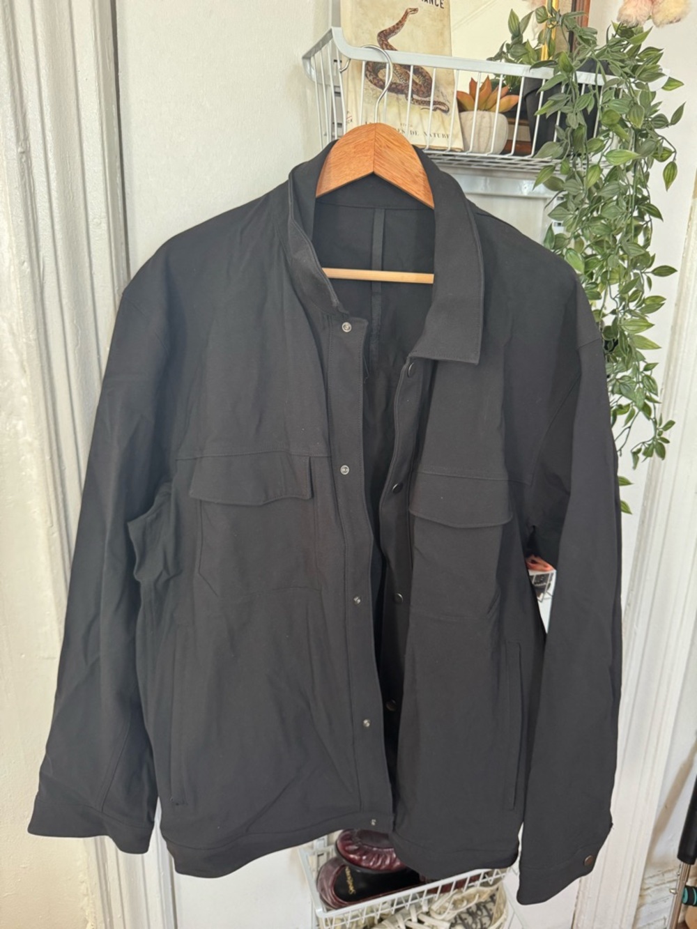 Lululemon Men's Black Field Jacket - Classic Lightweight Coat